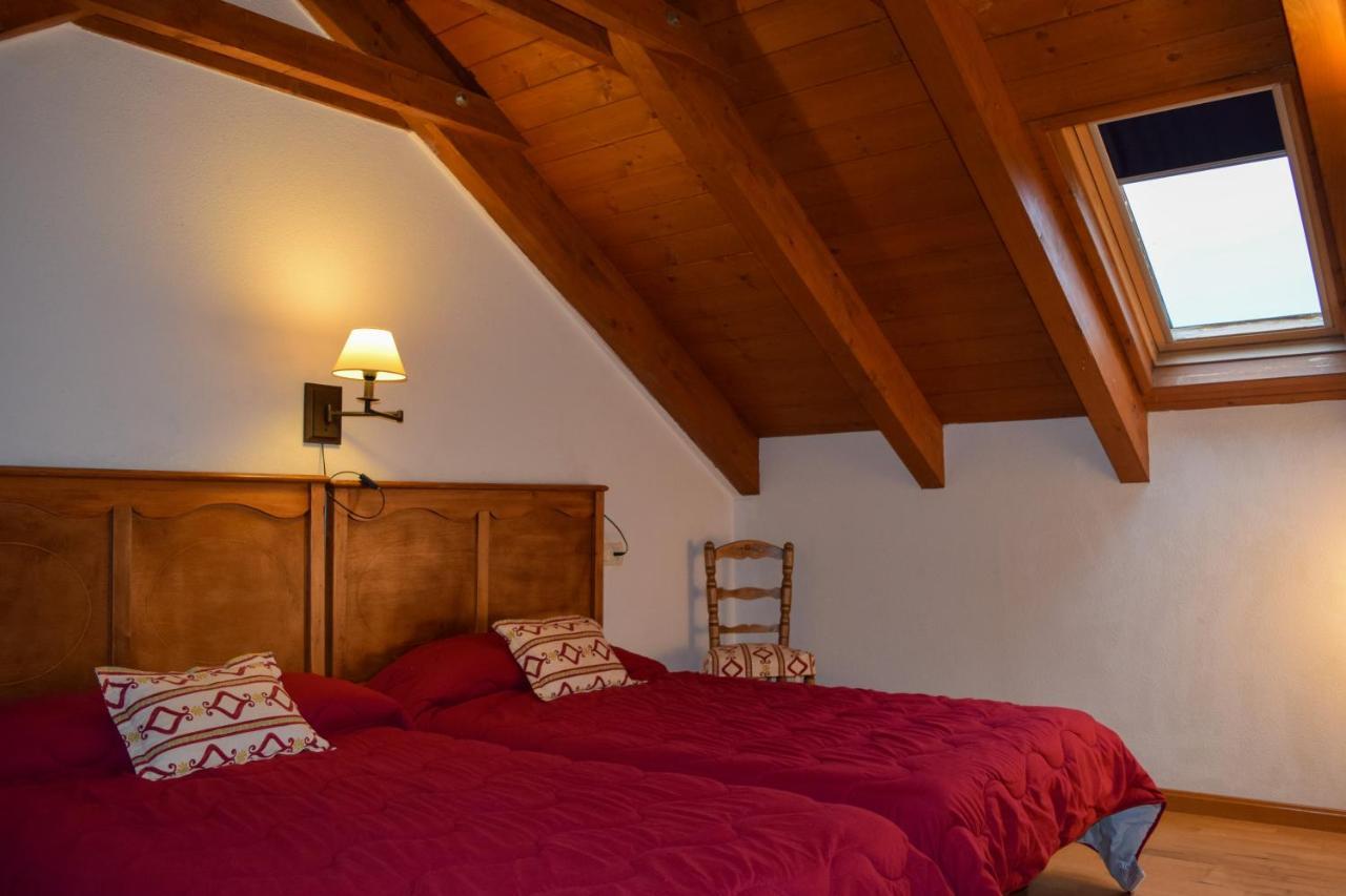 Appartamento Duplex Con Vistas En Benasque Esterno foto